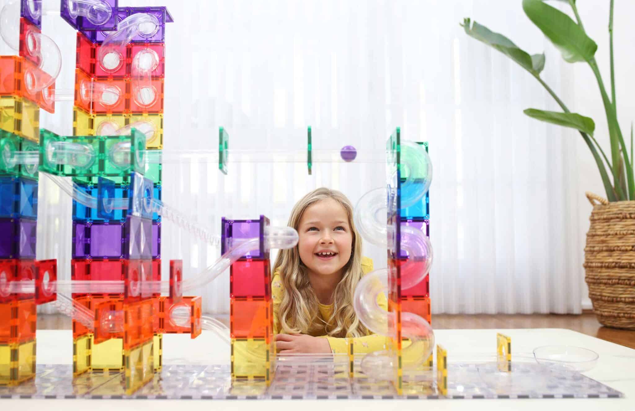 ball-runs-magnetic-tiles-connetix