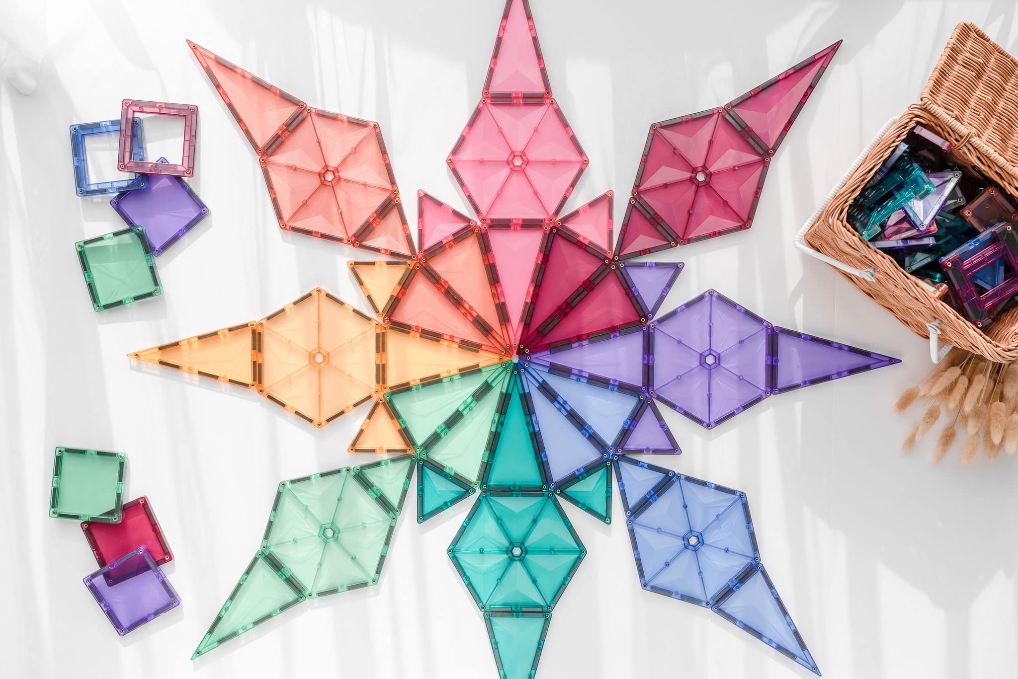 use CONNETIX to spark STEAM learning and educational play