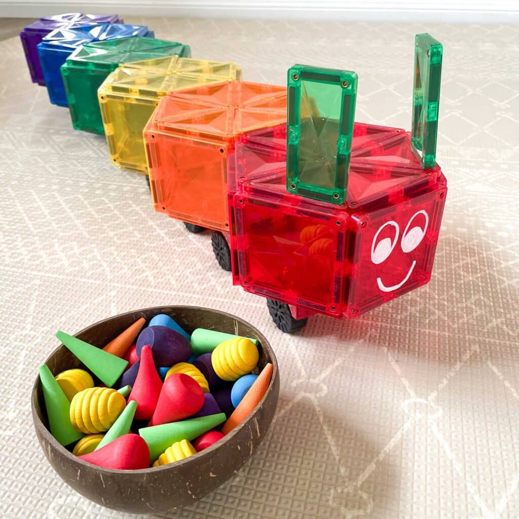 How to build a CONNETIX Tiles caterpillar