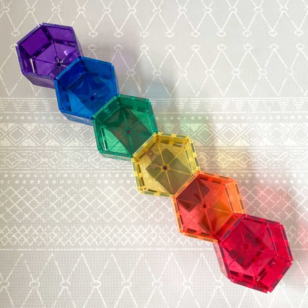 How to build a CONNETIX Tiles caterpillar